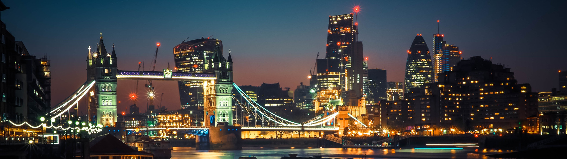 JustSearchingCom Top Image